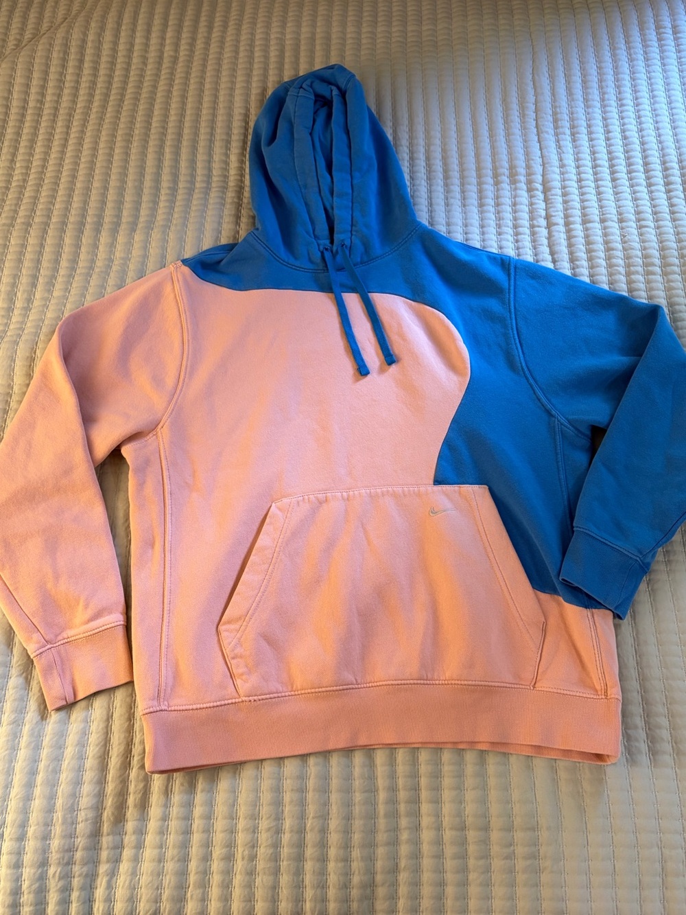 Nike Color Clash Pullover Hoodie | Size L